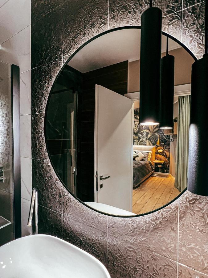 B&B Salus Civico 23 Reggio Emilia Eksteriør billede