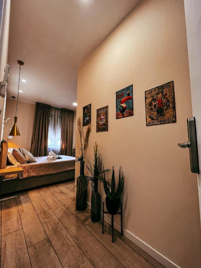 B&B Salus Civico 23 Reggio Emilia Eksteriør billede